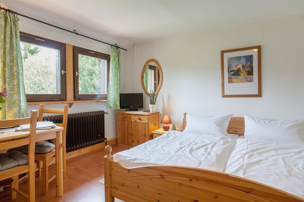 Pension Tannenheim Schluchsee Zimmer foto