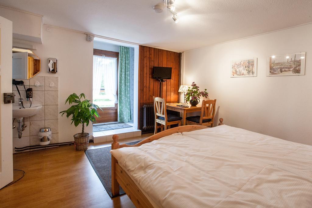 Pension Tannenheim Schluchsee Zimmer foto
