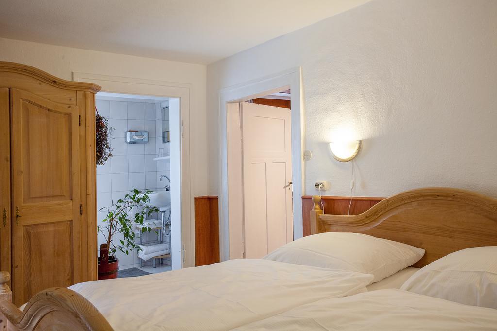 Pension Tannenheim Schluchsee Zimmer foto